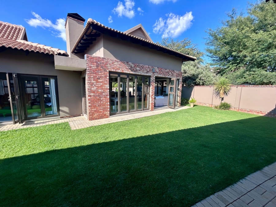 3 Bedroom Property for Sale in Wilkoppies North West